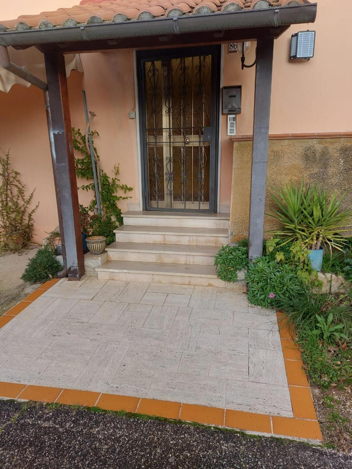 Affittacamere Da Elio E Renata Calvi dellʼ Umbria Exterior foto